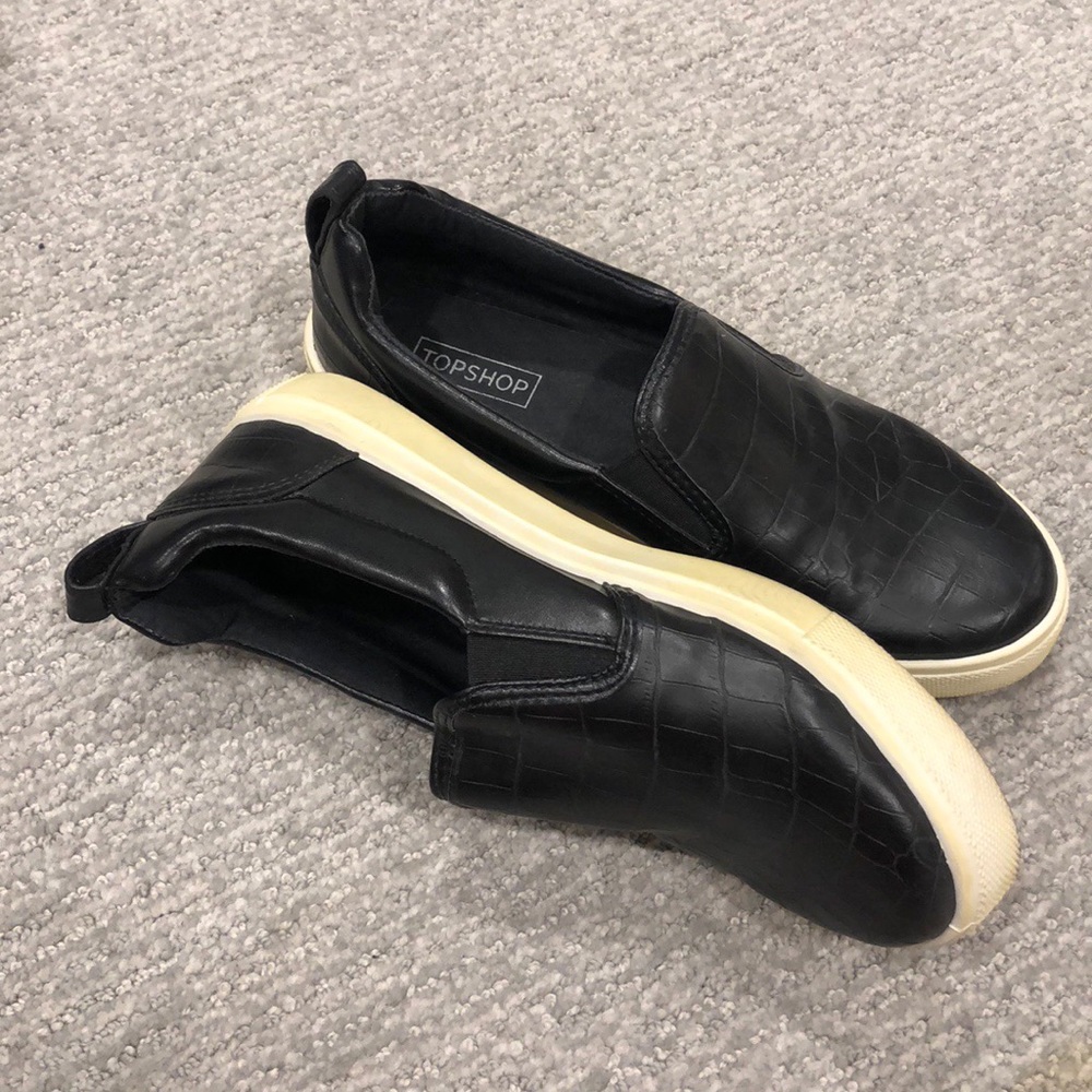 Black Shoes